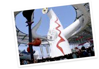 高度成長期を支えた密閉型ターボ冷凍機