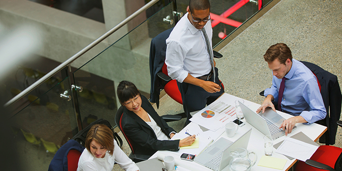 イメージ：アナリストカバレッジ